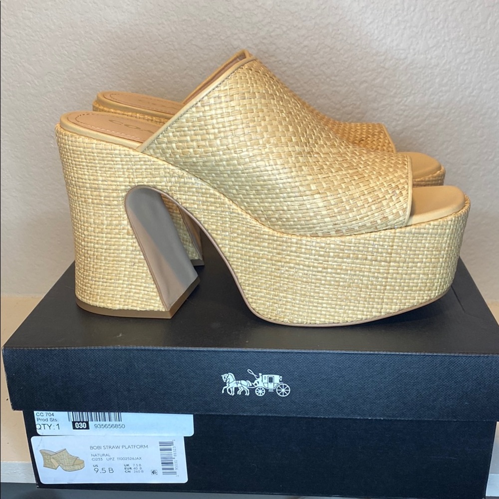 Coach Bobi Straw Platforms New in Box